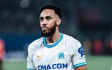 Prix Marc-Vivien Foé&nbsp;: Pierre-Emerick Aubameyang en lice pour un 3e sacre historique
